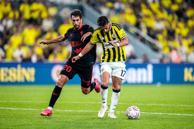Fenerbahce SK v Gornik Zabrze - UEFA Champions League 2026 27 Second Qualifying Round First Leg Irfan Can Kahveci of Fenerbahce is in action during the UEFA Champions League 2026 27 second qualifying round first leg match between Fenerbahce SK and Gornik Zabrze at Fenerbahce Sukru Saracoglu Spor Kompleksi on July 21, 2026 in Istanbul, Turkey. Istanbul Istanbul Turkey  Copyright: xYagizxGurtugx originalFilename:gurtug-fenerbah260721_npVa6.jpg