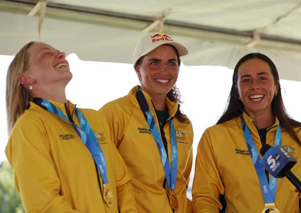 July 21, 2026, Oklahoma City, Oklahoma, USA: KATE ECKHARDT, JESSICA FOX, NOEMIE FOX of Australia gold medalist of Women Kayak Teams on 2026 ICF Canoe Slalom World Championships, Oklahoma City, USA. Oklahoma City USA - ZUMAc278 20260721_zsp_c278_010 Copyright: xMarcinxCholewinskix