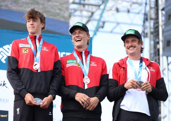 July 21, 2026, Oklahoma City, Oklahoma, USA: MAX STEINBRENNER, MARIO LEITNER, FELIX OSCHMAUTZ of Austria - bronze medalist of Men Kayak Teams on 2026 ICF Canoe Slalom World Championships, Oklahoma City, USA. Oklahoma City USA - ZUMAc278 20260721_zsp_c278_012 Copyright: xMarcinxCholewinskix