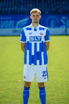Leon Reichardt ; FC Hansa Rostock ; 3.Liga, Porträttermin 2026 2027 Rostock Ostseestadion Mecklenburg - Vorpommern Deutschland *** Leon Reichardt, FC Hansa Rostock, 3. Liga, Photo Shoot 2026–2027, Rostock Ostseestadion, Mecklenburg-Western Pomerania, Germany