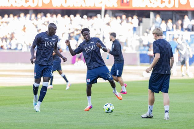 Aarhus GF v Lech Poznan, UEFA Champions League qualification, Randers, Denmark Randers, Denmark. 21st, July 2026. James Bogere (28) of Aarhus GF seen warming up for the UEFA Champions League qualification match between Aarhus GF F and Lech Poznan at Randers Stadion in Randers. Denmark, Randers  Copyright: xGonzalesxPhoto RasmusxJensenx