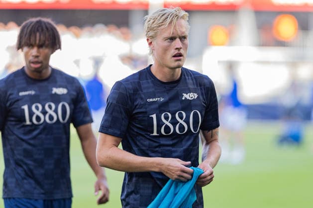 Aarhus GF v Lech Poznan, UEFA Champions League qualification, Randers, Denmark Randers, Denmark. 21st, July 2026. Tobias Bech of Aarhus GF seen warming up for the UEFA Champions League qualification match between Aarhus GF F and Lech Poznan at Randers Stadion in Randers. Denmark, Randers  Copyright: xGonzalesxPhoto RasmusxJensenx