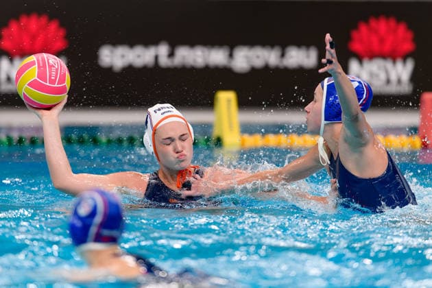 Water polo, Wasserball WORLD CUP NETHERLANDS RUSSIA, Maxine Schaap of the Netherlands throws the ball during the Water Polo World Cup Womens Quarter Final match between the Netherlands and Russia at Sydney Olympic Park Aquatic Centre in Sydney, Wednesday, July 22, 2026. ( NO ARCHIVING, EDITORIAL USE ONLY SYDNEY NEW SOUTH WALES AUSTRALIA  Copyright: xSTEVExMARKHAMx 20260722198586237854