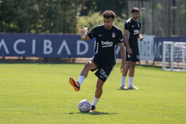 Besiktas prepares for Midtjylland clash ISTANBUL, TURKIYE - JULY 22: Ilhan Fakili of Besiktas attends a training session under the lead of head coach Vincenzo Italiano ahead of the Midtjylland clash as part of UEFA Europa League second qualifying round, at BJK Nevzat Demir Facilities in Istanbul, Turkiye on July 22, 2026. Celal Gunes Anadolu Istanbul Turkey. Editorial use only. Please get in touch for any other usage.  Copyright: x2026xAnadoluxCelalxGunesx