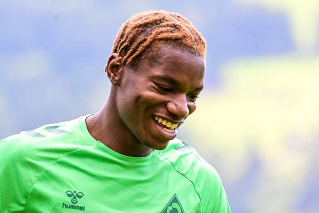 22.07.2026, AUT, Fußball, Herren, 1. Bundesliga, Trainingslager, Saison 2026 2027, Zell am Ziller, SV Werder Bremen Skelly Alvero (Werder Bremen, 28) Zell am Ziller Parkstadion Tirol Österreich *** July 22, 2026, Austria, Soccer, Men s, 1. Bundesliga, Training Camp, 2026–2027 Season, Zell am Ziller, SV Werder Bremen, Skelly Alvero, Werder Bremen, 28, Zell am Ziller Parkstadion, Tyrol, Austria Copyright: xNordphotox xHafnerx