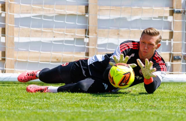 22.07.2026 - Fussball - 2. Fussball-Bundesliga - Saison 2026 2027 - 1. FC Nürnberg FCN Club - Trainingslager Sommer Sommertrainingslager Gais - Bruneck - Südtirol - Zink DaMa - xdaxmax - Jan Reichert (1, 1. FC Nürnberg FCN ) trainiert vorsichtig nach Verletzung *** July 22, 2026 Soccer 2 Bundesliga 2026–2027 Season 1 FC Nuremberg (FCN) Club Summer Training Camp Summer Training Camp in Gais, Brunico, South Tyrol Zink DaMa xdaxmax Jan Reichert 1, 1 FC Nuremberg (FCN) trains cautiously following an injury