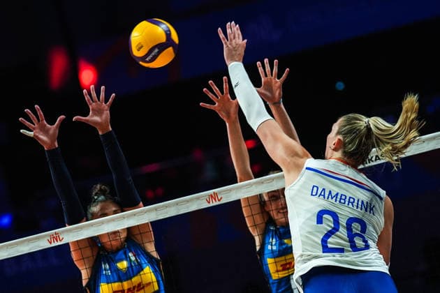 Italy v Netherlands - 2026 FIVB Women s Volleyball Nations League ?????? MACAU, CHINA - JULY 22: Elles Dambrink (26) of Netherlands in action during 2026 FIVB Women s Volleyball Nations League quarter-final match between Italy and Netherlands at East Asian Games Dome in Macau, China on July 22, 2026. Dilara Irem Sancar Anadolu Macau China. Editorial use only. Please get in touch for any other usage.  Copyright: x2026xAnadoluxDilaraxIremxSancarx