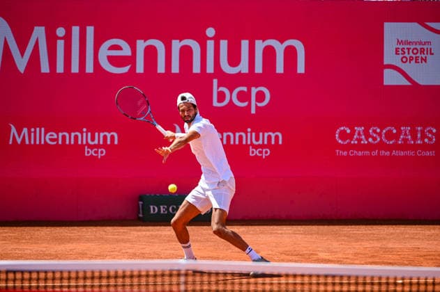 July 22, 2026, Lisbon, Lisbon, Portugal: TITOUAN DROGUET in action during the Round of 16 at the Millennium Estoril Open ATP, Tennis Herren tennis tournament at Clube de Tenis do Estoril. Lisbon Portugal - ZUMAr238 20260722_zip_r238_004 Copyright: xRicardoxRochax