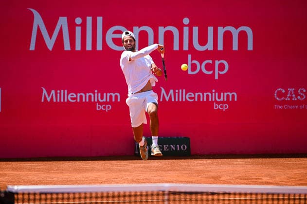 July 22, 2026, Lisbon, Lisbon, Portugal: TITOUAN DROGUET in action during the Round of 16 at the Millennium Estoril Open ATP, Tennis Herren tennis tournament at Clube de Tenis do Estoril. Lisbon Portugal - ZUMAr238 20260722_zip_r238_010 Copyright: xRicardoxRochax
