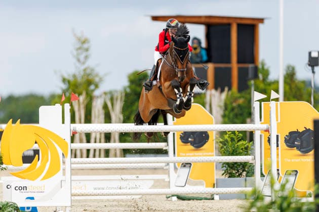 HAGEN a.T.W. - FEI Jumping European Championship, EM, Europameisterschaft Children, Juniors and Young Rider 2026, HAGEN a.T.W. - FEI Jumping European Championship Children, Juniors and Young Rider 2026 BEERBAUM Brianne (GER), Kiss me CH-EU-J-S - JUNIORS 1ST COMPETITION Teams & Individuals Hagen a.T.W., Reitanlage Haunhorst 22. July 2026 - *** HAGEN a T W FEI Jumping European Championship for Children, Juniors, and Young Riders 2026, HAGEN a T W FEI Jumping European Championship for Children, Juniors, and Young Riders 2026 BEERBAUM Brianne GER, Kiss me CH EU J S JUNIORS 1ST COMPETITION Teams Individuals Hagen a T W, Haunhorst Equestrian Center, July 22, 2026