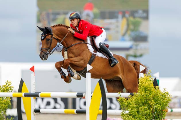 Equestrian sports, show jumping, European Junior Championships in Hagen