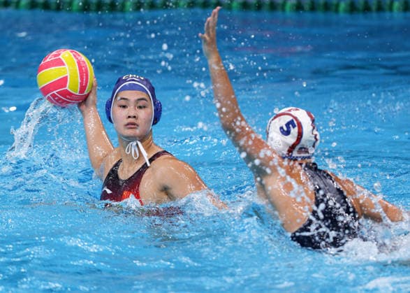 July 22, 2026, Sydney, Nsw, Australia: SIYA YAN of China prepares to shoot during the quarterfinal match between the United States and China at the 2026 World Aquatics WomenÃ¢â‚¬â ¢s Water polo, Wasserball World Cup. Water Polo 2026: World Aquatics WomenÃ¢â‚¬â ¢S Water Polo World Cup  - ZUMAt173 20260722_zsp_t173_001 Copyright: xStephanexThomasx