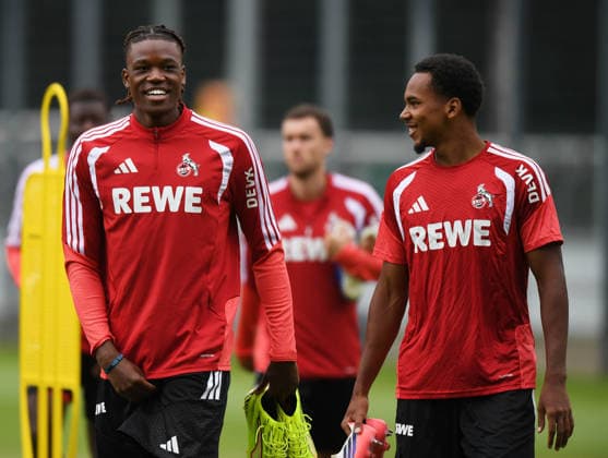 22.07.2026, xophax, Fussball 1.Bundesliga, 1.FC Koeln Training. Elias Bakatukanda , links und Youssoupha Niang , rechts ( beide 1.FC Köln ) Koeln *** July 22, 2026, xophax, Soccer, Bundesliga 1, 1. FC Köln Training: Elias Bakatukanda (left) and Youssoupha Niang (right), both of 1. FC Köln