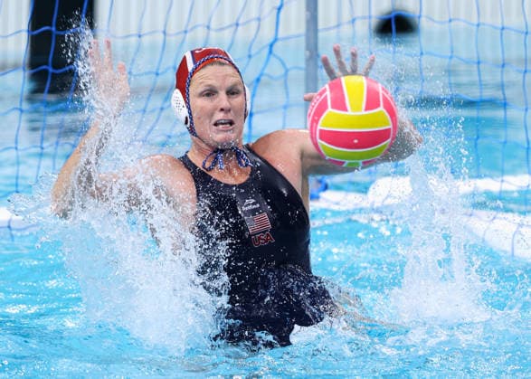 July 22, 2026, Sydney, Nsw, Australia: AMANDA LONGAN of the United States makes a save during the quarterfinal match between the United States and China at the 2026 World Aquatics Women s Water polo, Wasserball World Cup. Sydney Australia - ZUMAt173 20260722_zsp_t173_012 Copyright: xStephanexThomasx