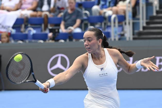 Tereza Valentova of Czech Republic playes against Maya Joint of Australia during their match within the women s WTA, Tennis Damen 250 Livesport Prague Open 2026 tennis tournament in Prague, Czech Republic, on July 22, 2026. (CTKxPhoto MichalxKrumphanzl) CTKPhotoP2026072204851  CTKPhotoP2026072204851