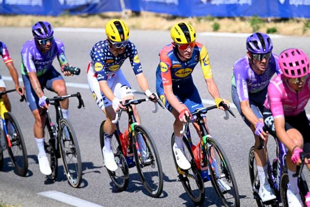 Tour de France 2026 Stage 17 VOIRON, FRANCE - JULY 22 : rider of team Lidl - Trek during stage 17 of the 113rd edition of Tour de France an UCI World Tour 2.UWT cycling road race stage for Men Elite of 175 km with start in Chambery and finish in Voiron on July 22, 2026 in Voiron, France, 22 07 2026 ( Motordriver Kurt Vandenborre - Voiron France  Copyright: xGvgx