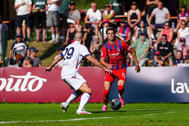 Lorenzo De Silvestri (FC Bologna, 29), Mathias Honsak (1. FC Heidenheim, 17) ITA, FC Bologna vs. 1. FC Heidenheim, Fussball, Testspiel, Saison 2026 2027, 22.07.2026 ITA, FC Bologna vs. 1. FC Heidenheim, Fussball, Testspiel, Saison 2026 2027, 22.07.2026 Mühlbach *** Lorenzo De Silvestri, FC Bologna, 29; Mathias Honsak, 1 FC Heidenheim, 17 (ITA); FC Bologna vs. 1 FC Heidenheim, Soccer, Friendly, 2026–2027 Season, July 22, 2026 ITA, FC Bologna vs. 1 FC Heidenheim, Soccer, Friendly, 2026–2027 Season, July 22, 2026 Mühlbach Copyright: xEibner-Pressefoto MarcelxvonxFehrnx EP_MFN