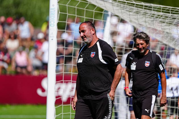 Frank Schmidt (1. FC Heidenheim, Trainer) ITA, FC Bologna vs. 1. FC Heidenheim, Fussball, Testspiel, Saison 2026 2027, 22.07.2026 ITA, FC Bologna vs. 1. FC Heidenheim, Fussball, Testspiel, Saison 2026 2027, 22.07.2026 Mühlbach *** Frank Schmidt, 1 FC Heidenheim, Coach; ITA, FC Bologna vs. 1 FC Heidenheim, Soccer, Friendly, 2026–2027 Season, July 22, 2026, Italy, FC Bologna vs. 1 FC Heidenheim, Soccer, Friendly, 2026–2027 Season, July 22, 2026, Mühlbach Copyright: xEibner-Pressefoto MarcelxvonxFehrnx EP_MFN