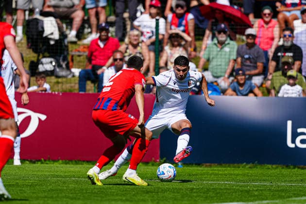 Marnon Busch (1. FC Heidenheim, 02), Santiago Castro (FC Bologna, 09) ITA, FC Bologna vs. 1. FC Heidenheim, Fussball, Testspiel, Saison 2026 2027, 22.07.2026 ITA, FC Bologna vs. 1. FC Heidenheim, Fussball, Testspiel, Saison 2026 2027, 22.07.2026 Mühlbach *** Marnon Busch 1 FC Heidenheim, 02, Santiago Castro FC Bologna, 09 ITA, FC Bologna vs. 1 FC Heidenheim, Soccer, Friendly, 2026–2027 Season, July 22, 2026 ITA, FC Bologna vs. 1 FC Heidenheim, Soccer, Friendly, 2026–2027 Season, July 22, 2026 Mühlbach Copyright: xEibner-Pressefoto MarcelxvonxFehrnx EP_MFN