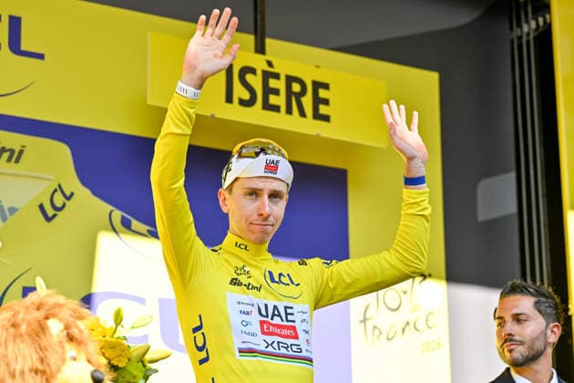 Tour De France 2026 Stage 17 Voiron Arrival Tadej Pogacar at stage 17 of Tour de France 2026 in Voiron, France, on 22 July 2026. Photo by Julien Reynaud APS-Medias ABACAPRESS.COM Voiron France  Copyright: xReynaudxJulien APS-Medias ABACAx