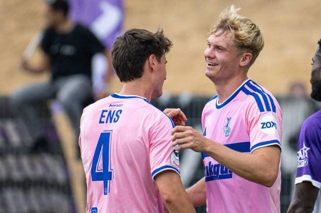 Testspiel MSV Duisburg - Beerschot VA ** NUR FÜR REDAKTIONELLE ZWECKE ** EDITORIAL USE ONLY **<p>Fußball Testspiel MSV Duisburg - Beerschot VA am 22.07.26 auf der PCC-Stadion in Duisburg Torjubel zum 1:0 durch Peter Remmert ( Duisburg ) Duisburg Copyright: JakobxKlos *** Friendly Match: MSV Duisburg vs. Beerschot VA ** FOR EDITORIAL USE ONLY ** EDITORIAL USE ONLY ** p Soccer Friendly Match: MSV Duisburg vs. Beerschot VA on July 22, 2026, at the PCC Stadium in Duisburg. Celebration of the 1-0 goal by Peter Remmert (Duisburg). Copyright JakobxKlos Copyright: JakobxKlos doc86tvuz62wbphdfdhle ,EDITORIAL USE ONLY