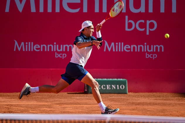 July 22, 2026, Lisbon, Lisbon, Portugal: ALEJANDRO TABILO in action during the Round of 16 at the Millennium Estoril Open ATP, Tennis Herren tennis tournament at Clube de Tenis do Estoril. Lisbon Portugal - ZUMAr238 20260722_zip_r238_056 Copyright: xRicardoxRochax