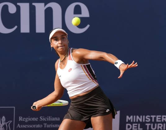 37th WTA, Tennis Damen Palermo Ladies Open 2026 Jennifer Ruggeri of Italy plays during the 37th Palermo Ladies Open WTA 125 in Palermo, Italy, on July 22, 2026. Palermo Italy  Copyright: xGabrielexMaricchiolox originalFilename:maricchiolo-37thwtap260722_npVYb.jpg