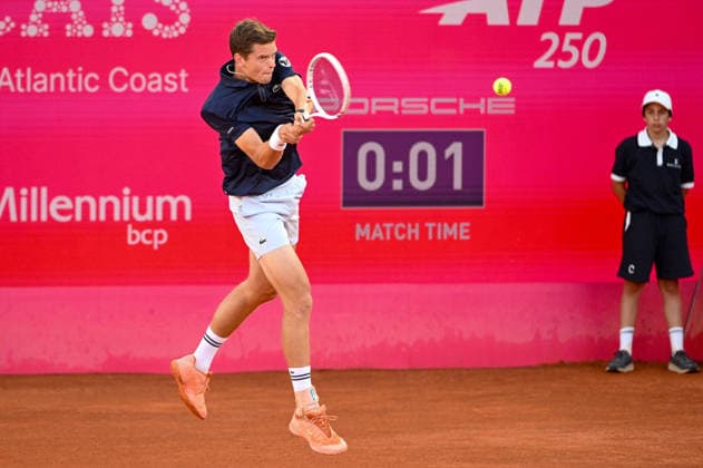 July 22, 2026, Lisbon, Lisbon, Portugal: ALEXANDER BLOCKX in action during the Round of 16 at the Millennium Estoril Open ATP, Tennis Herren tennis tournament at Clube de Tenis do Estoril. Lisbon Portugal - ZUMAr238 20260722_zip_r238_062 Copyright: xRicardoxRochax