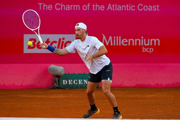 July 22, 2026, Lisbon, Lisbon, Portugal: KYRIAN JACQUET in action during the Round of 16 at the Millennium Estoril Open ATP, Tennis Herren tennis tournament at Clube de Tenis do Estoril. Lisbon Portugal - ZUMAr238 20260722_zip_r238_065 Copyright: xRicardoxRochax