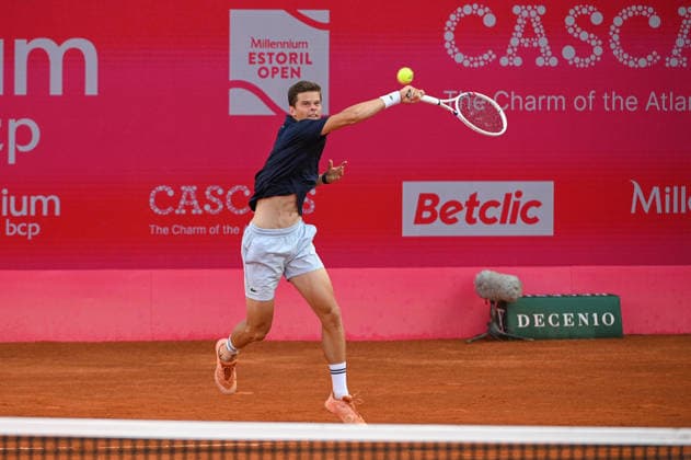 July 22, 2026, Lisbon, Lisbon, Portugal: ALEXANDER BLOCKX in action during the Round of 16 at the Millennium Estoril Open ATP, Tennis Herren tennis tournament at Clube de Tenis do Estoril. Lisbon Portugal - ZUMAr238 20260722_zip_r238_073 Copyright: xRicardoxRochax