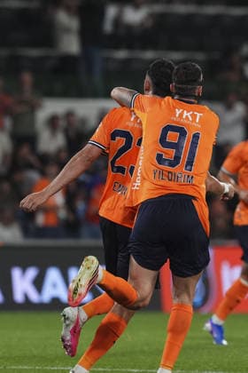 Basaksehir v Inter Turku - UEFA Conference League ISTANBUL, TURKIYE - JULY 22: Emin Bayram (L) of Istanbul Basaksehir celebrates with his teammates after scoring a goal during the UEFA Conference League second qualifying round first-leg match between Istanbul Basaksehir and Inter Turku at Basaksehir Fatih Terim Stadium in Istanbul, Turkiye, on July 22, 2026. Bunyamin Celik Anadolu Istanbul Turkey. Editorial use only. Please get in touch for any other usage.  Copyright: x2026xAnadoluxBunyaminxCelikx