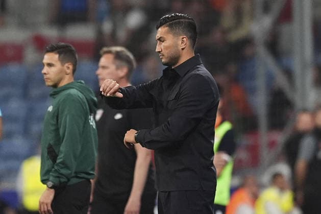 Basaksehir v Inter Turku - UEFA Conference League ISTANBUL, TURKIYE - JULY 22: Manager of Istanbul Basaksehir Nuri Sahin gives instructions to his players on the sideline during the first leg match of the UEFA Conference League second qualifying round against Inter Turku at Basaksehir Fatih Terim Stadium in Istanbul, Turkiye on July 22, 2026. Bunyamin Celik Anadolu Istanbul Turkey. Editorial use only. Please get in touch for any other usage.  Copyright: x2026xAnadoluxBunyaminxCelikx