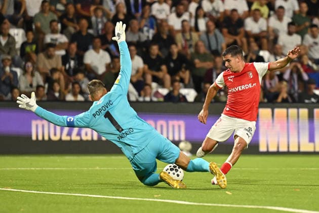 ZELEZNICAR PANCEVO vs BRAGA VICTOR GOMEZ vs ZORAN POPOVIC goalie football Zeleznicar Pancevo vs Braga UEFA Conference league qualifications match at SC Mladost stadium, Pancevo 22.07.2026 Foto: FOOTBALL, UEFA CONFERENCE LEAGUE, ZELEZNICAR PANCEVO, BRAGA, QUALIFICATIONS Pancevo SC Mladost stadium Serbia Copyright: xMarkoxMetlas xMNxPressx