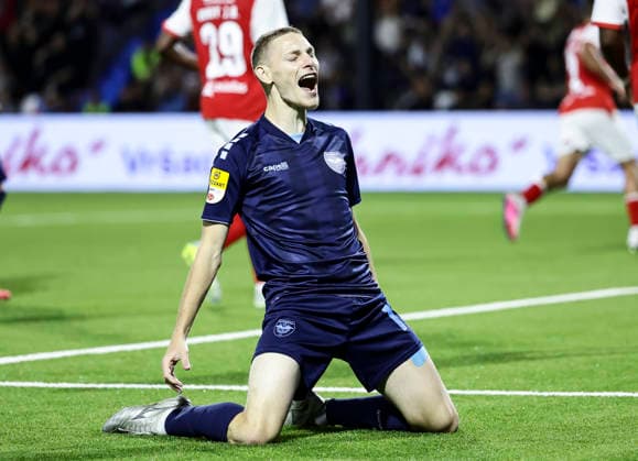 Zeleznicar v Braga- UEFA Conference League Season 2026 2027 Aleksa Kuljanin of Zeleznicar reacts during the UEFA Conference League Season 2026 2027 Second qualifying round 1st leg match between FK Zeleznicar Pancevo and FC Braga at stadium SC Mladost on July 22, 2026 in Pancevo, Serbia. Pancevo Serbia Copyright: xSrdjanxStevanovicx x