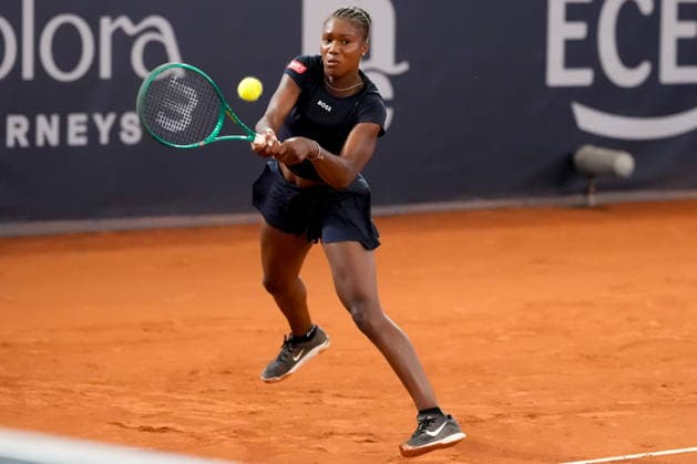 MSC Hamburg Ladies Open - Day 3 Noma Noha Akugue of Germany plays against fourth seed Anna Bondar of Hungary during their round of 16 match at the 2026 MSC Hamburg Ladies Open Women s tennis tournament at Am Rothenbaum in Hamburg, Germany. Hamburg Germany  Copyright: xOwenxHammondx originalFilename:hammond-2026msch260722_npWc2.jpg