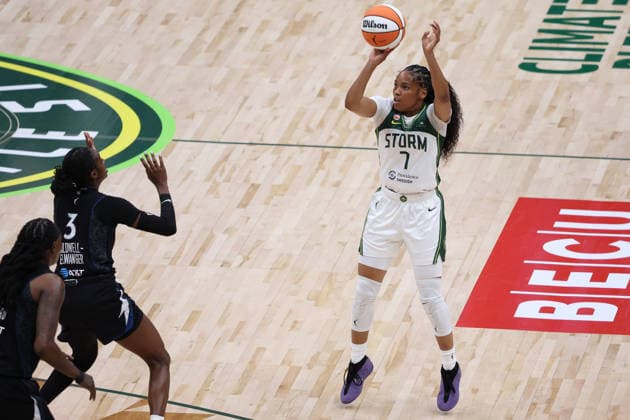 July 22, 2026, Seattle, Washington, USA: Seattle Storm guard ZIA COOKE (7) attempts a three-pointer in the third quarter of the WNBA, Basketball Damen, USA match between the Seattle Storm and Minnesota Lynx at Climate Pledge Arena in Seattle. WNBA 2026: Minnesota 86:76 Seattle  - ZUMAd218 20260722_zsp_d218_010 Copyright: xRichardxDizonx
