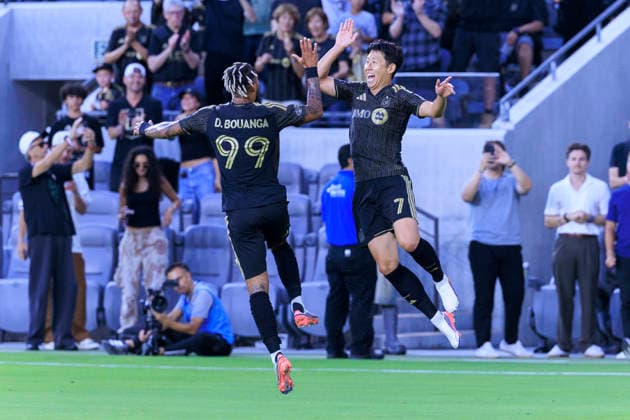 July 22, 2026, Los Angeles, California, USA: Son Heung-Min 7 and Denis Bouanga 99 of the Los Angeles Football Club high five to celebrate SonÃ¢â‚¬â ¢s goal during their regular season MLS, Fussball Herren, USA game against the Real Salt Lake on Wednesday July 22, 2026 at the BMO Stadium in Los Angeles, California. ARIANA RUIZ PI LAFC Vs. Real Salt Lake  - ZUMAp124 20260722_zaa_p124_005 Copyright: xArianaxRuizx