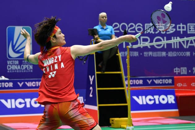 CHANGZHOU, CHINA - JULY 23: Wang Zhiyi of China competes in the Women s Singles Round of 16 match against Sim Yu-jin of South Korea on day 3 of the China Open 2026 at Changzhou Olympic Sports Center Gymnasium on July 23, 2026 in Changzhou, Jiangsu Province of China.  Copyright: xVCGx 111655926563