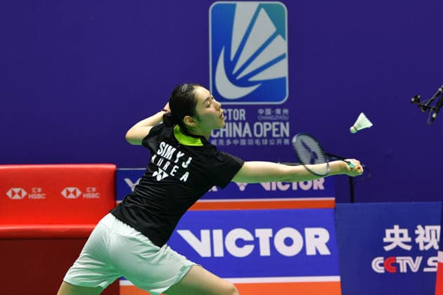CHANGZHOU, CHINA - JULY 23: Sim Yu-jin of South Korea competes in the Women s Singles Round of 16 match against Wang Zhiyi of China on day 3 of the China Open 2026 at Changzhou Olympic Sports Center Gymnasium on July 23, 2026 in Changzhou, Jiangsu Province of China.  Copyright: xVCGx 111655926552