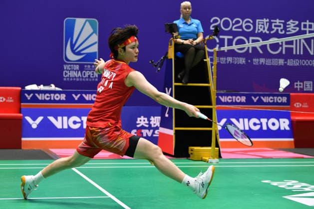 CHANGZHOU, CHINA - JULY 23: Wang Zhiyi of China competes in the Women s Singles Round of 16 match against Sim Yu-jin of South Korea on day 3 of the China Open 2026 at Changzhou Olympic Sports Center Gymnasium on July 23, 2026 in Changzhou, Jiangsu Province of China.  Copyright: xVCGx 111655926554