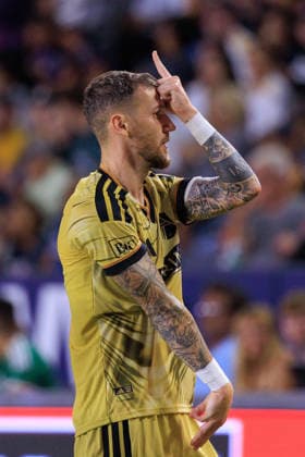 July 22, 2026, Carson, California, USA: Marcel Hartel 17 of the St. Louis City FC celebrates after scoring a goal during a regular season MLS, Fussball Herren, USA match against the LA Galaxy on Wednesday July 22, 2026 at Dignity Health Sports Park Stadium in Carson, California. JAVIER ROJAS PI LA Galaxy Vs. St. Louis City FC  - ZUMAp124 20260722_zaa_p124_017 Copyright: xJavierxRojasx