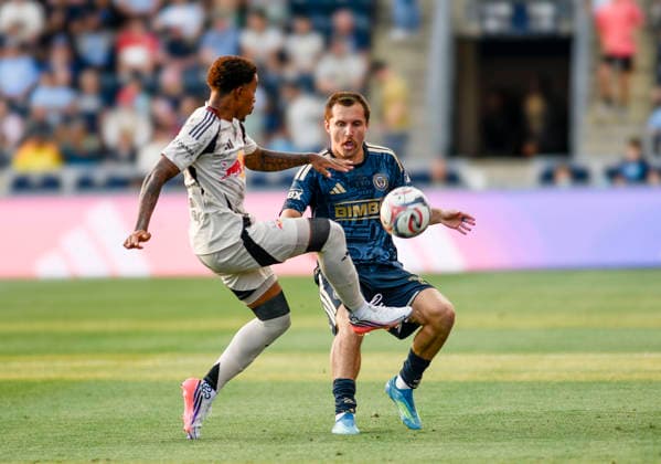 July 22, 2026, Chester, Pennsylvania, United States: Philadelphia UnionÃ¢â‚¬â ¢s INDIANA VASSILEV (19) in action during the match against the New York Red Bulls JAHKEELE MARSHALL-RUTTY (3) at Subaru Park in Chester PA Soccer 2026: Philadelphia Union 3:1 NY Red Bulls  - ZUMArf1_ 20260722_zaf_rf1_004 Copyright: xRickyxFitchettx