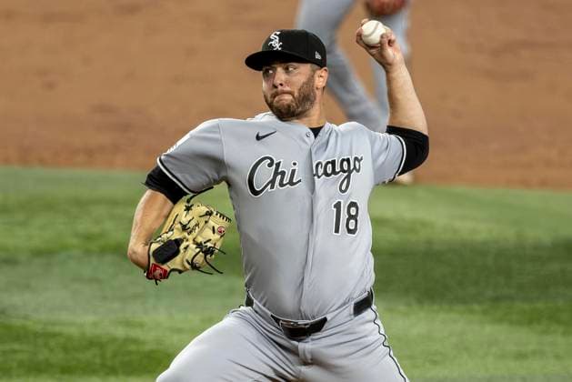 July 22, 2026, Arlington, Texas, USA: Chicago White Sox pitcher ANTHONY KAY (18) throws a pitch against the Texas Rangers at Globe Life Field. White Sox win 4-2. MLB, Baseball Herren, USA 2026: White Sox 4:2 Rangers  - ZUMAf180 20260722_zsp_f180_011 Copyright: xMarkxFannx
