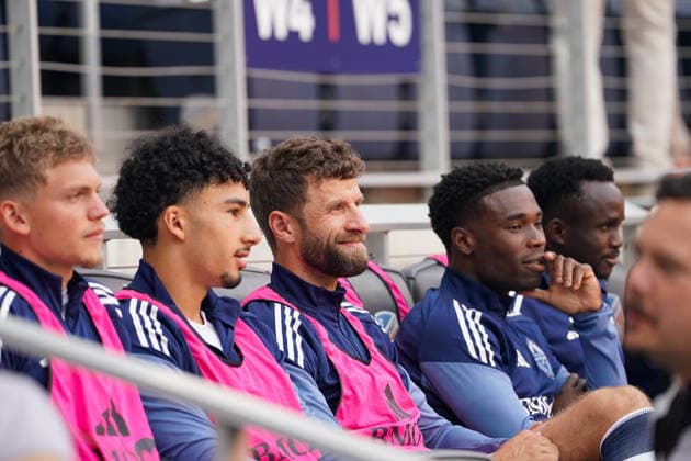 July 22, 2026, Cincinnati, Ohio, USA: After coming back from international break Vancouver Whitecaps forward Thomas MoÂ¼ller (13) sits on the bench for the full duration of the game at an MLS, Fussball Herren, USA game at TQL Stadium Soccer 2026:FC Cincinnati V Vancouver Whitecaps  - ZUMAt168 20260722_zsp_t168_003 Copyright: xTrentxPattersonx