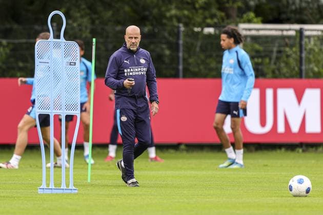 MARIENFELD , 23-07-2026 , trainingsfield Hotel-Residence Klosterpforte , season 2026 2027 , Dutch pre-season football , training PSV , picture shows PSV trainer coach Peter Bosz PSV training camp 23-07-2026  x205161344x Copyright: