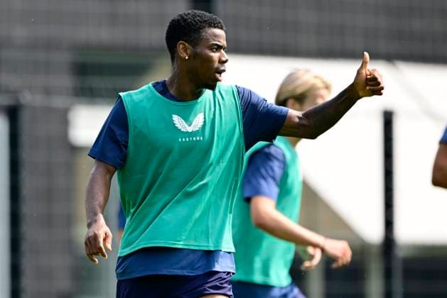 Club Brugge training camp - media activities 23 07 2026 RENNES, FRANCE - July 23 : Onyedika Nwadike Raphael midfielder of Club Brugge pictured during a training session on July 23, 2026 in Rennes, France, 23 07 2026 Rennes France  Copyright: xJanxDexMeuleneirx