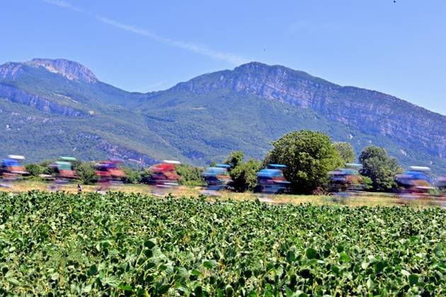 The pack of riders pictured in action during stage 18 of the 2026 Tour de France cycling race, a stage of 185km from Voiron to Orcieres-Merlette, on Thursday 23 July 2026. The 113th edition of the Tour de France starts on Saturday 4 July in Barcelona, Spain, and will finish in Paris, France on the 26th of July. POOLxPETExGODING  x181834108x