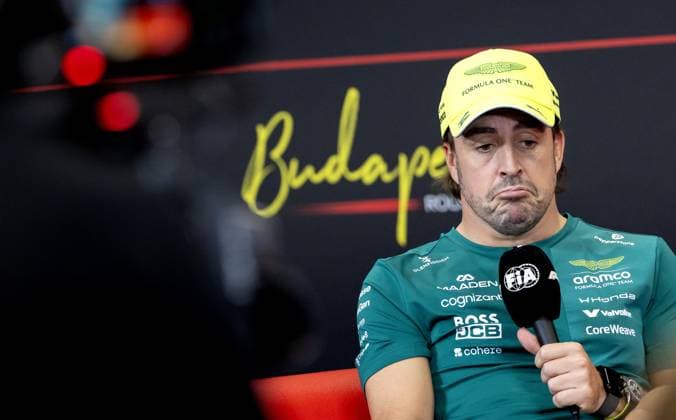 BUDAPEST - Fernando Alonso (Aston Martin) during a press conference, PK, Pressekonferenz at the Hungaroring ahead of the Hungarian Grand Prix. SANDER KONING ANP xVIxANPxSportx xxANPxIVx 564121575 originalFilename: 564121575.jpg