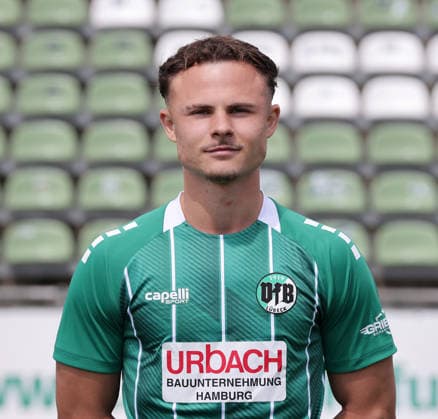 Felix Mandl (VfB Luebeck) ; VfB Luebeck; RL Nord Portraettermin 2026 2027 *** Felix Mandl, VfB Lübeck, VfB Lübeck, RL North, Photo Op 2026, 2027