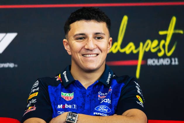 Formula 1 AWS Hungarian Grand Prix 2026 Cedric Marcadier OVERTAKE MAXPPP - Budapest 23 07 2026 06 HADJAR Isack (fra), Oracle Red Bull Racing, portrait at the Formula 1 AWS Hungarian Grand Prix 2026, the 11th round of the 2026 FIA Formula 1 World Championship, WM, Weltmeisterschaft at the Hungaroring in Budapest, Hungary, from 23 to 26 July 2026 Budapest Hungaroring Hungary  Copyright: xOVERTAKE MAXPPPxCedricxMarcadierx OVT202607236290 OVT202607236290